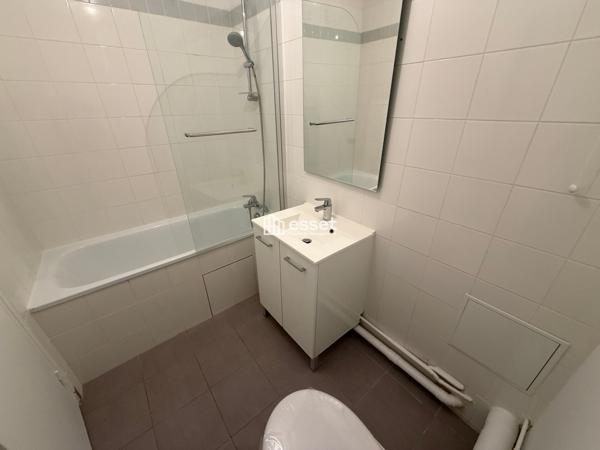Location Studio 40 m² - Le Chesnay 78150