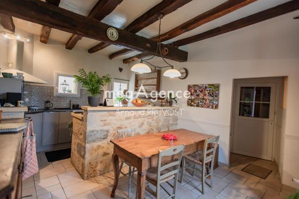 Maison à Mouleydier, 24520 - 6 pièces 171m²