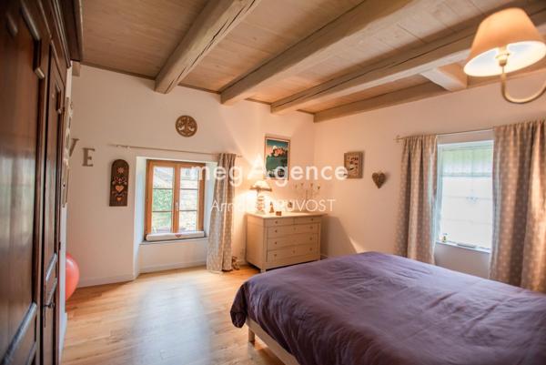 Maison à Mouleydier, 24520 - 6 pièces 171m²