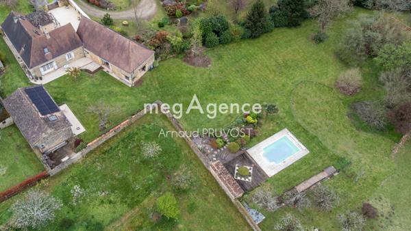 Maison à Mouleydier, 24520 - 6 pièces 171m²