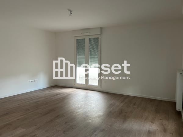 Location Appartement 4 pièces 80.9 m² - Cergy 95000