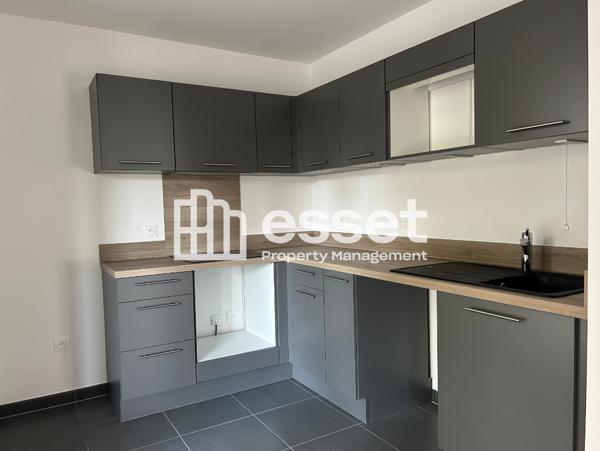 Location Appartement 4 pièces 80.9 m² - Cergy 95000