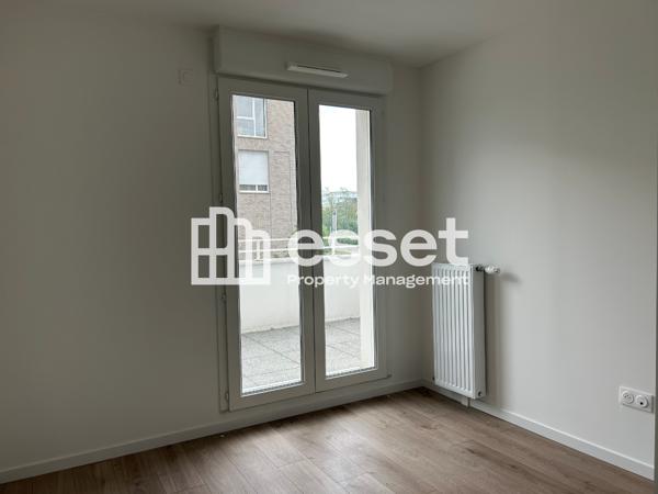 Location Appartement 4 pièces 80.9 m² - Cergy 95000
