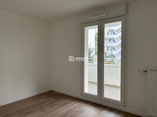 Location Appartement 4 pièces 80.9 m² - Cergy 95000