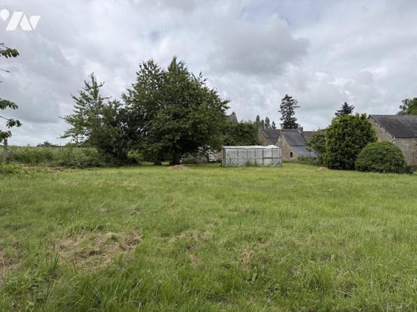 Terrain constructible en bourg de Laurenan
