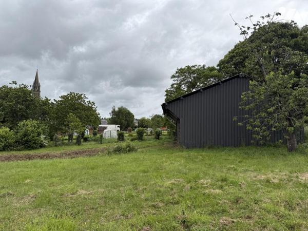Terrain constructible en bourg de Laurenan