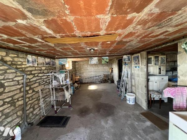 Maison sur sous sol à rénové 