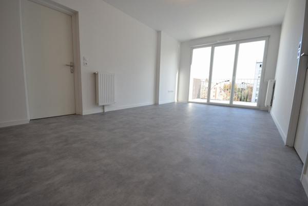 Location appartement 3 pièce(s) 57 m²