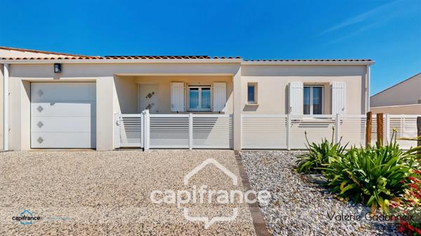 Echillais, Maison de plain-pied, 3 chambres état neuf.