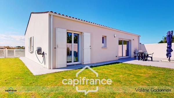 Echillais, Maison de plain-pied, 3 chambres état neuf.