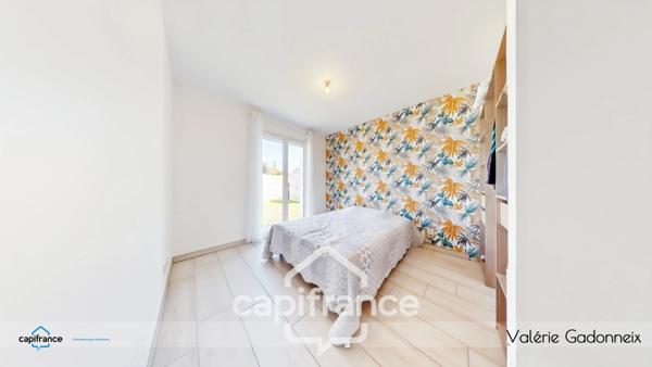 Echillais, Maison de plain-pied, 3 chambres état neuf.