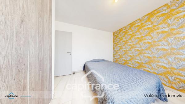 Echillais, Maison de plain-pied, 3 chambres état neuf.