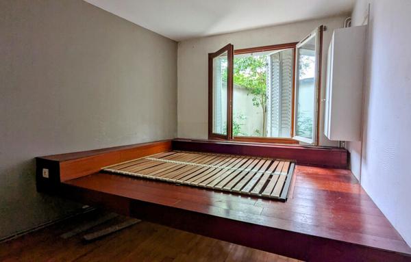 T2 en rez-de-jardin avec terrasse et grand jardin   Grenoble secteur calme