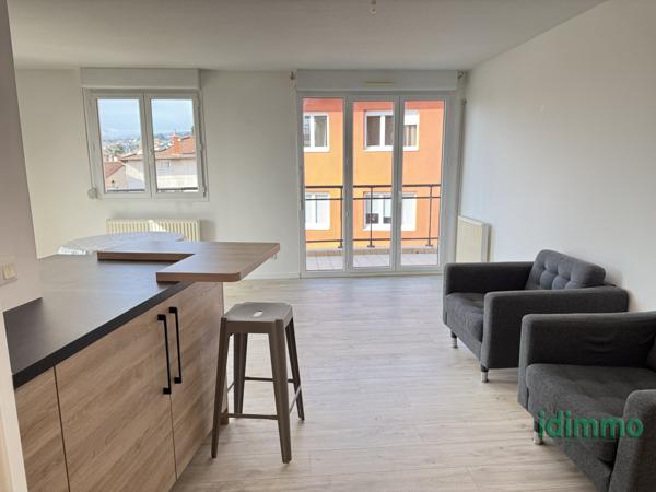 T3 de 70m2 avec 5 balcons donnant sur une vue exceptionnelle .  Grézieu-la-Varenne (69290)