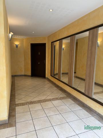 T3 de 70m2 avec 5 balcons donnant sur une vue exceptionnelle .  Grézieu-la-Varenne (69290)