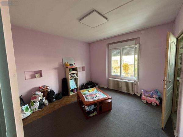 Maison de ville à vendre à Châteauroux dans l'Indre (36000), ref : JA/770