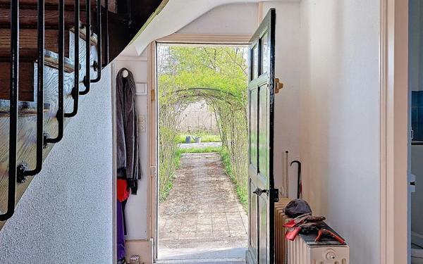 Maison à vendre    12 pièces • 311 m2 Néris-les-Bains