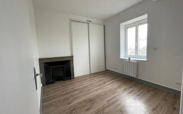 Appartement à louer    4 pièces • 96,28 m2 Soucieu-en-Jarrest