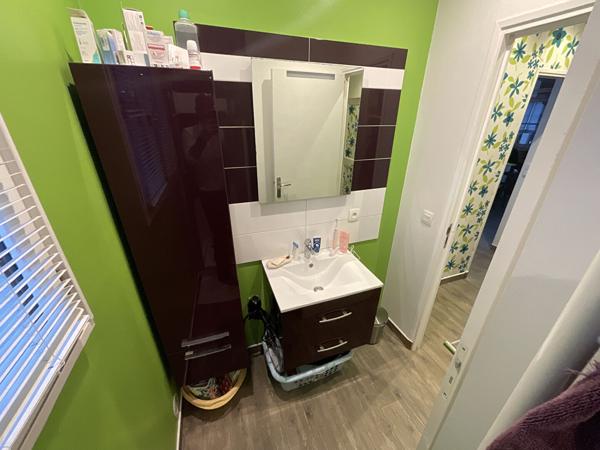 Maison à 7min gare / séjour cheminée / 4 chambres / grand jardin / sous sol total et garage