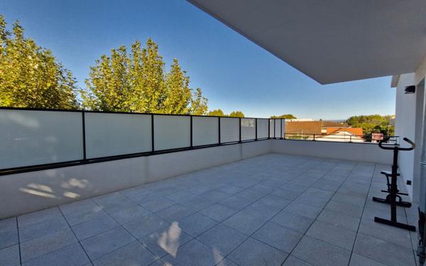 Appartement à vendre    3 pièces • 77,41 m2 Avignon