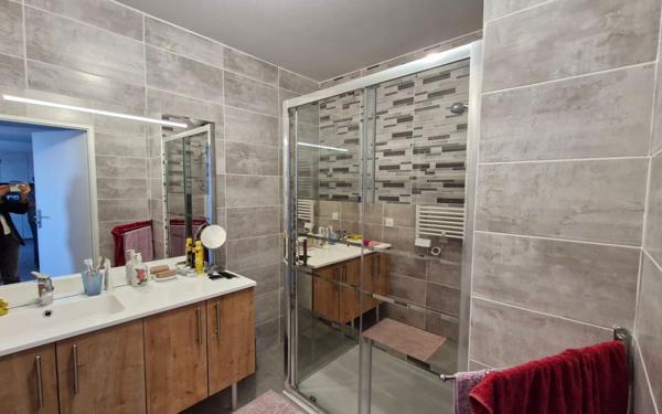 Appartement à vendre    3 pièces • 77,41 m2 Avignon