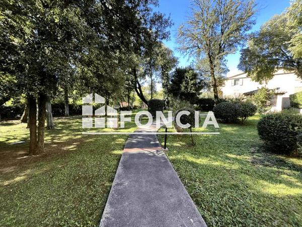 À vendre Appartement 2 pièces 40 m² - Uzès 30700