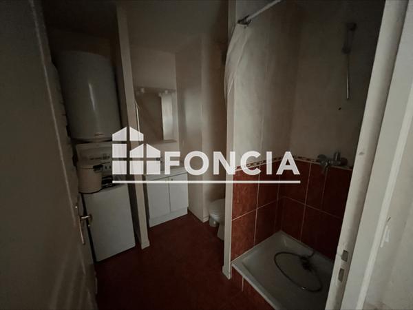 Location Studio 29.3 m² - 20 - 24 RUE DE CLISSON Lorient 56100
