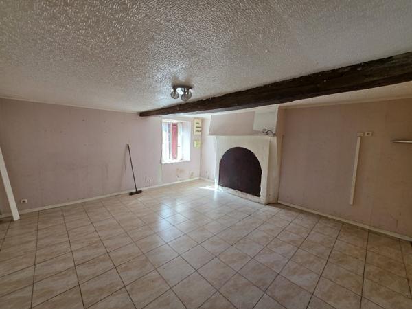 Maison à CHATILLON SUR INDRE (36700)