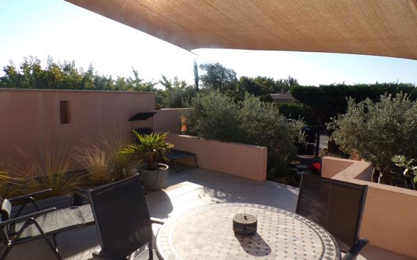 Maison à vendre    2 pièces • 47 m2 Cabrières-d'Aigues