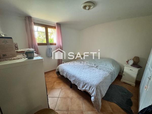 Maison de 225m² sur terrain de 2106m² avec piscine