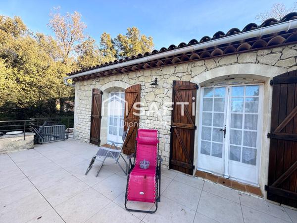 Maison de 225m² sur terrain de 2106m² avec piscine