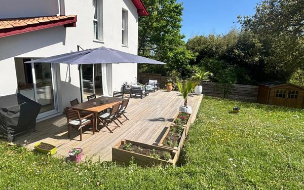 Maison à vendre    5 pièces •  Urcuit