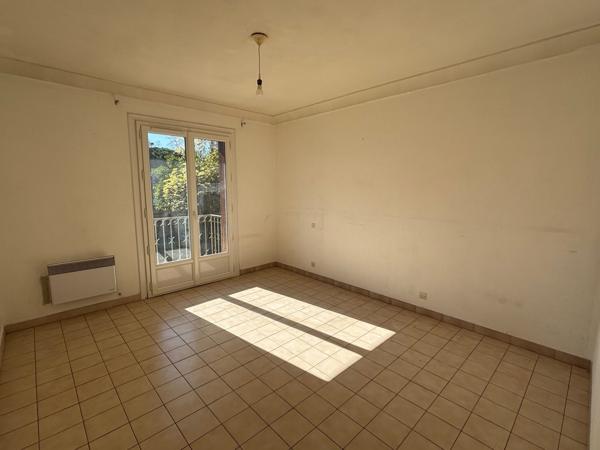 Maison 12 pièces sur 2 niveaux