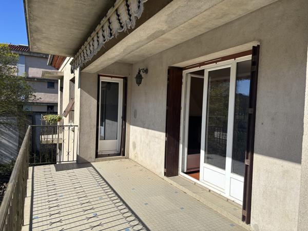 Maison 12 pièces sur 2 niveaux