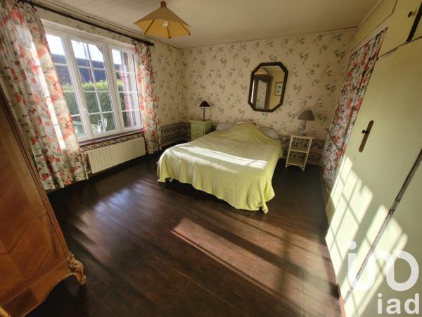 Maison traditionnelle 7 pièces de 140 m² à Fontenay-sur-Eure (28630)