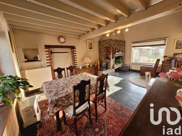 Maison traditionnelle 7 pièces de 140 m² à Fontenay-sur-Eure (28630)