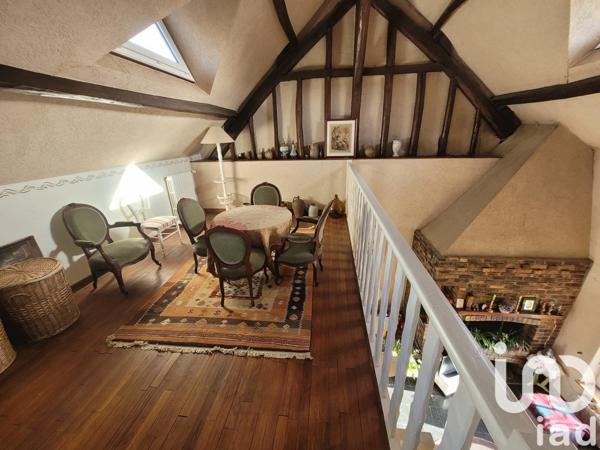 Maison traditionnelle 7 pièces de 140 m² à Fontenay-sur-Eure (28630)