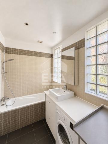Maison Paris 5 pièce(s) 97 m2