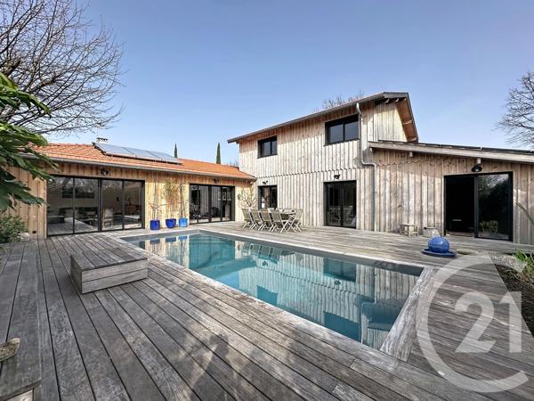 Maison à vendre  5 pièces - 177,57 m 2   GUJAN MESTRAS  - 33
