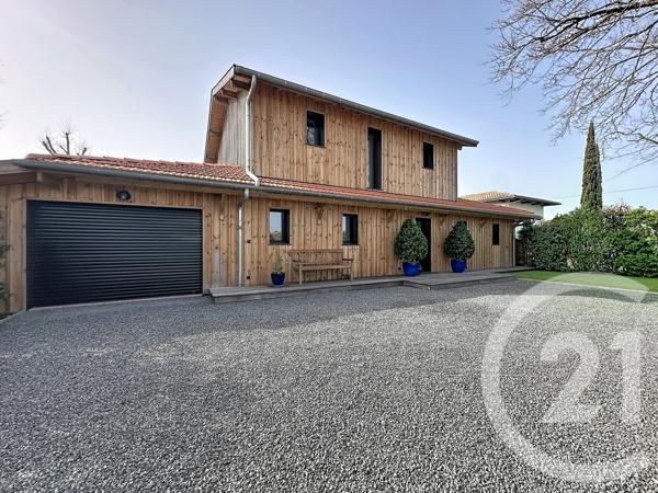 Maison à vendre  5 pièces - 177,57 m 2   GUJAN MESTRAS  - 33