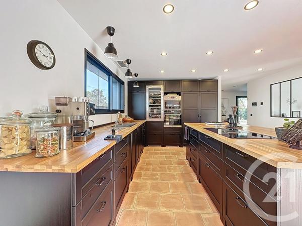 Maison à vendre  5 pièces - 177,57 m 2   GUJAN MESTRAS  - 33