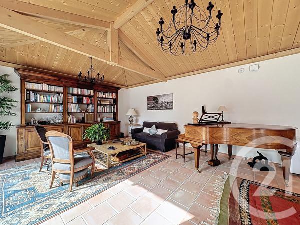 Maison à vendre  5 pièces - 177,57 m 2   GUJAN MESTRAS  - 33