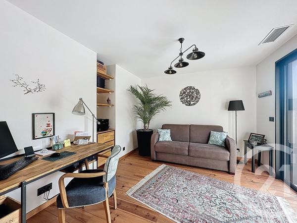 Maison à vendre  5 pièces - 177,57 m 2   GUJAN MESTRAS  - 33