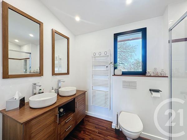 Maison à vendre  5 pièces - 177,57 m 2   GUJAN MESTRAS  - 33