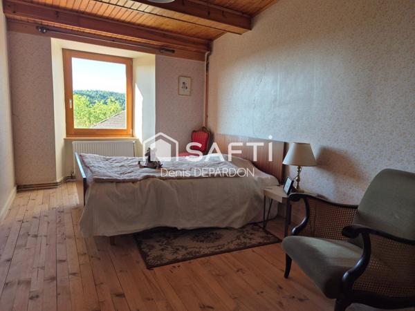 Maison de bourg avec Jardin