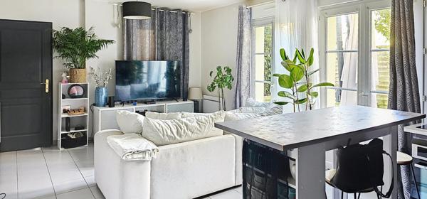 60800 CREPY-EN-VALOIS - APPARTEMENT 2 PIECES - QUARTIER SAINT LADRE LA SABLONNIERE - PROCHE TOUS COMMERCES