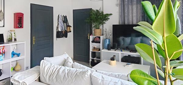 60800 CREPY-EN-VALOIS - APPARTEMENT 2 PIECES - QUARTIER SAINT LADRE LA SABLONNIERE - PROCHE TOUS COMMERCES