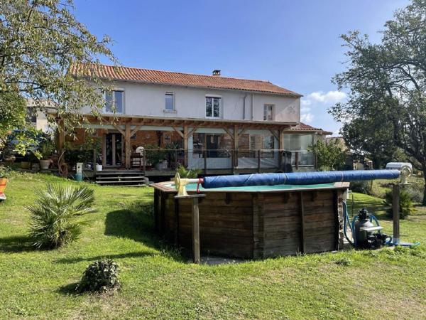 Maison à vendre à Ribérac en Dordogne (24600), ref : 077/1550