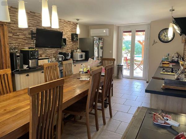 Maison à vendre à Ribérac en Dordogne (24600), ref : 077/1550