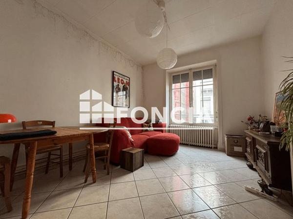 Location Appartement 2 pièces 51.56 m² - 44 RUE JULES BRUNARD Lyon 69007